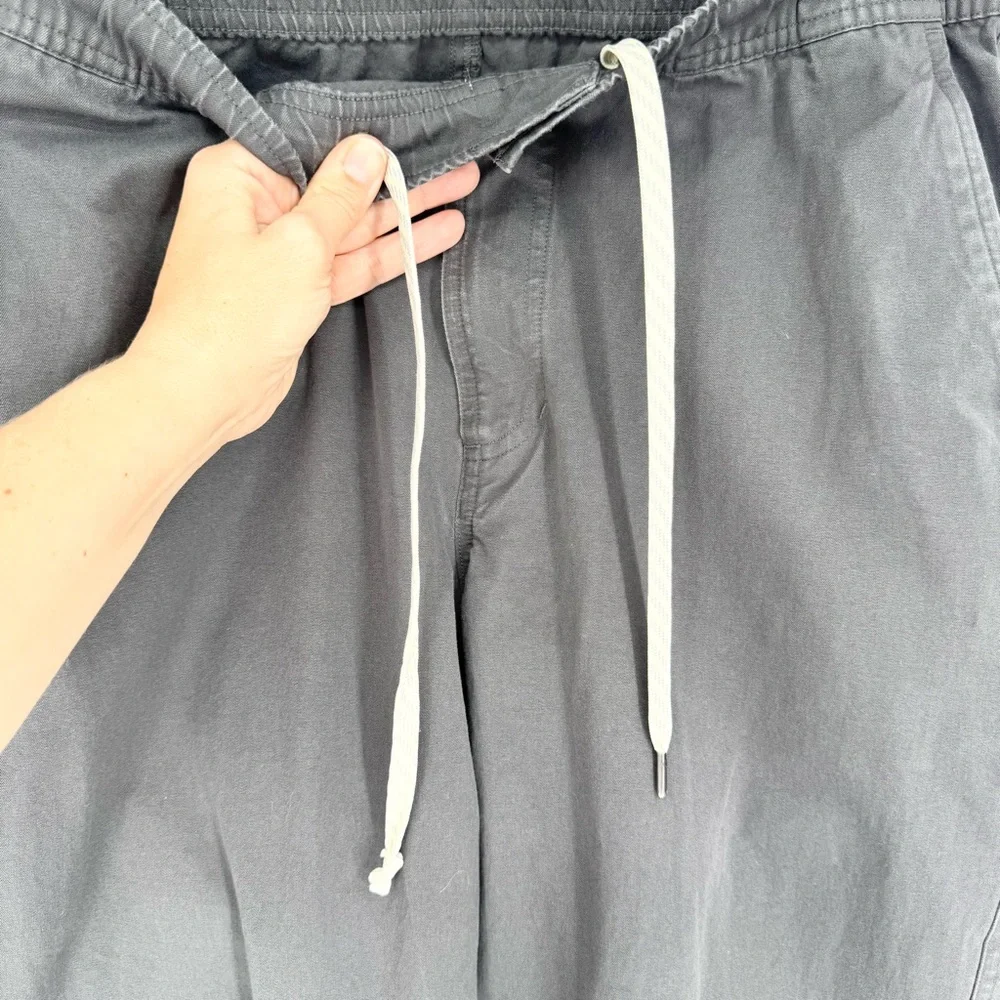 Vuori All Ways Elastic Waist Pant Grey Size M‎ Outdoor Athleisure Sporty Dressy